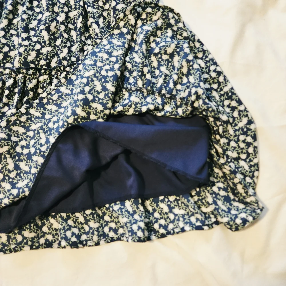 Altar'd State Navy & WhiteFloral Print Women's Dress - Medium NWT - Picture 8 of 10